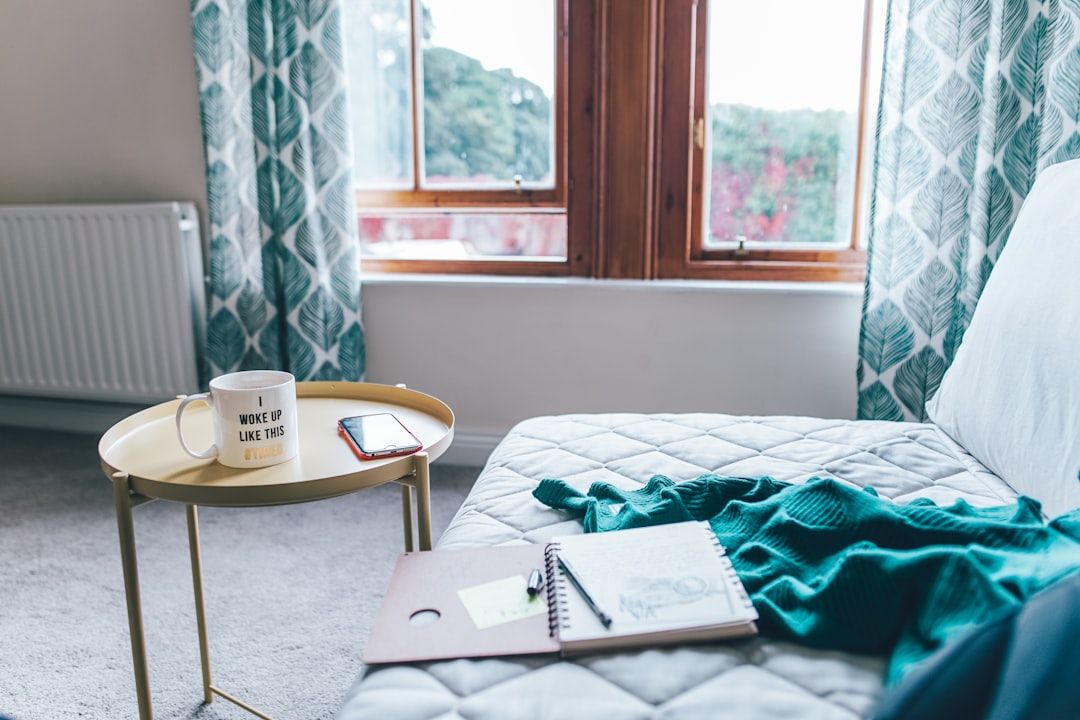 The Art of Mixing Luxury and Affordability in Home Decor The Art of Mixing Luxury and Affordability in Home Decor